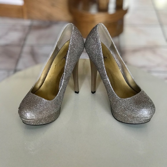 Qupid Gold Platforms - Picture 1 of 5